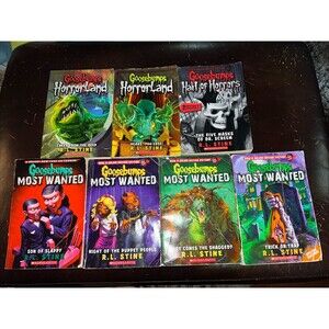 Goosebumps Books by R.L. Stine Lot of 7 Mixed READ DESCRIPTION
